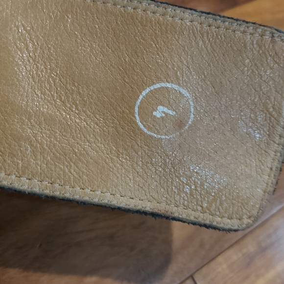 VINTAGE!! Leather John Fluevog boots - Picture 7 of 10